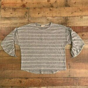 Alkamy womens oversized gray and white striped 3/4 tie sleeve knit top - XS